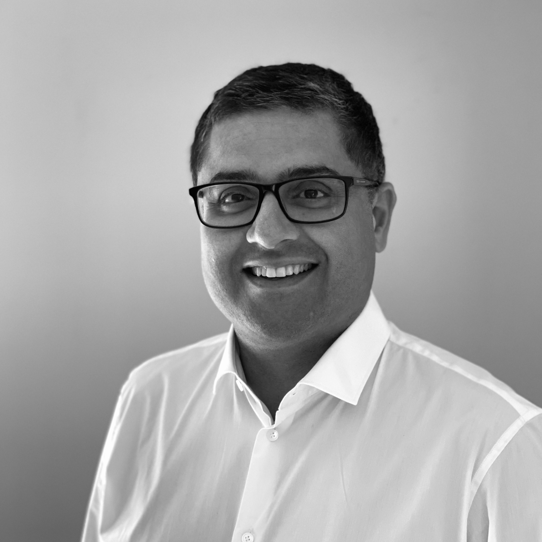 Mr Nikhil Maini